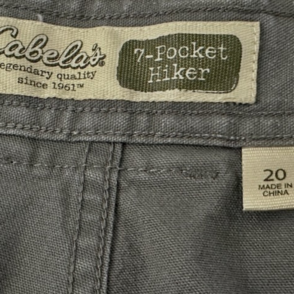 Cabela's 7-Pocket Hiker Trail Pants Relaxed Fit, High Rise, Straight Leg Size 20 - Picture 8 of 10